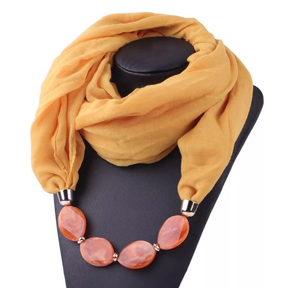 Neckalace scarf
